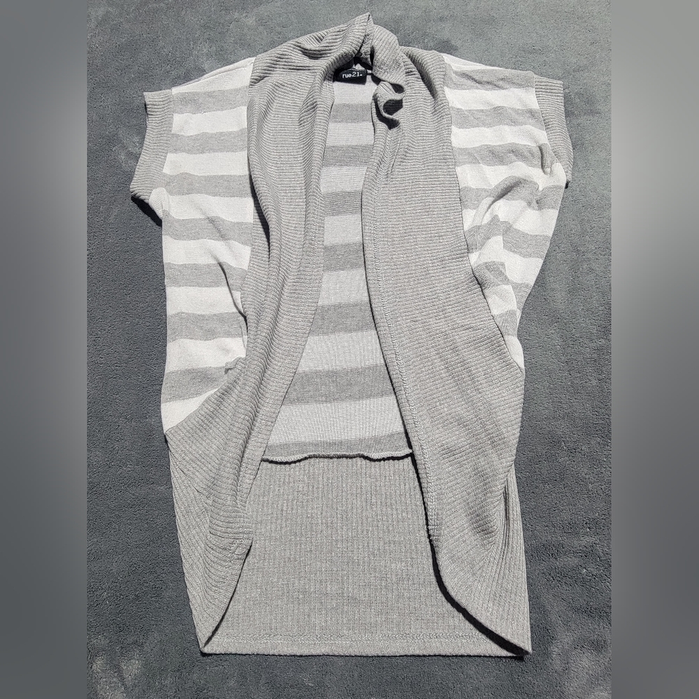Rue 21 cover
